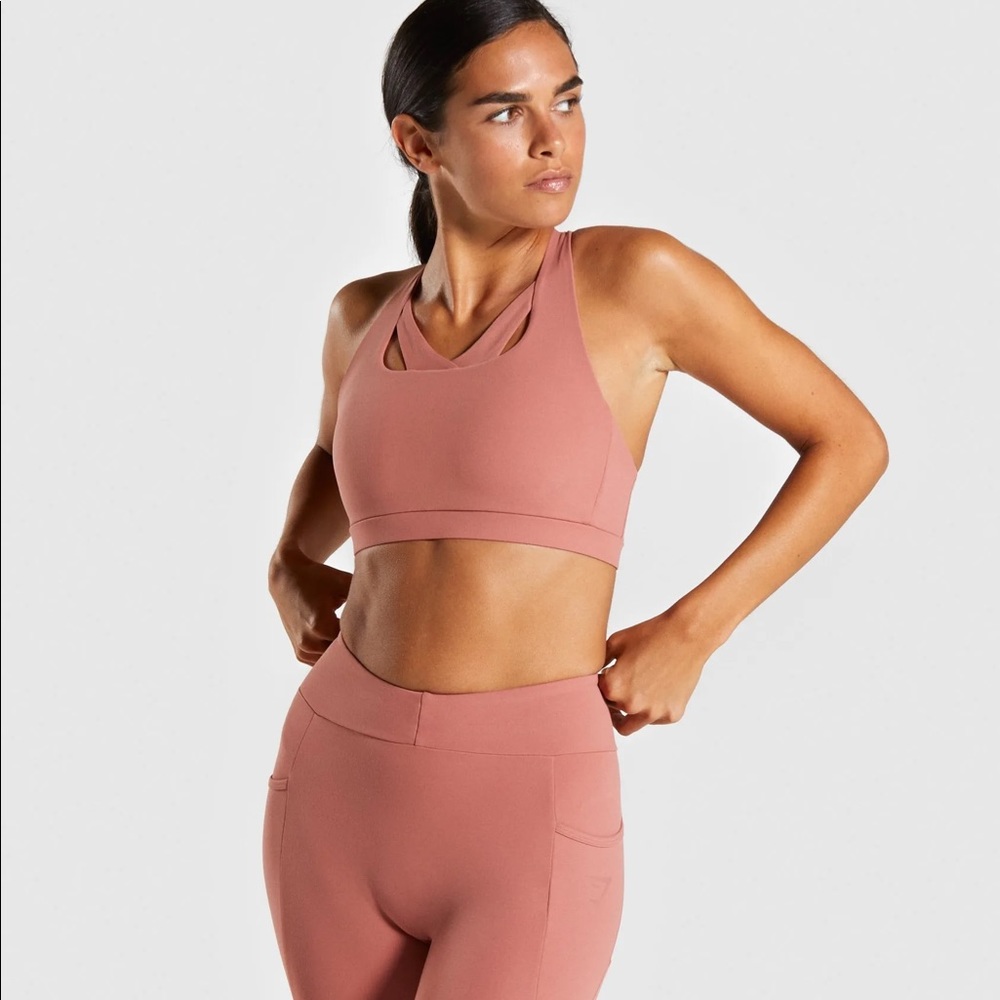 Gymshark sculpt sports bra